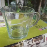 لیوان آب واستکان چای خوری