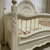 تخت،سیسمونی