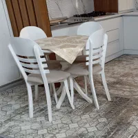 میز نهارخوری