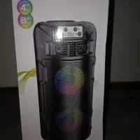 اسپیکر با پنل خورشیدی