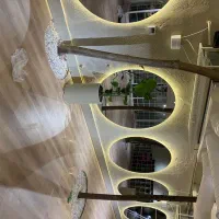 اینه باشگاه و ارایشگاه