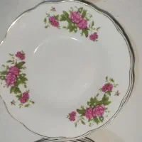 پیش دستی چینی گل سرخ قدیمی