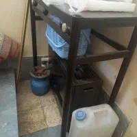 میز  به فروش میرسد