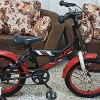 دوچرخه‌‌سایز ۱۶ رنگ‌فابریک