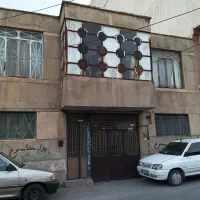 خانه ویلایی دو طبقه مجزا