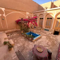 خانه سنتی دربست
