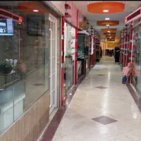 فروش-یک-مغازه-در-پاساژ-حاج-حسن-طاهرزاده
