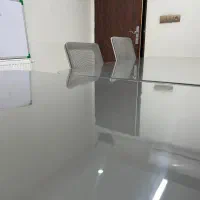 استخدام کارمند فروش خانم