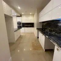 ۱۸۵متر مشاعات فول ساختمان برند تاپ لوکیشن