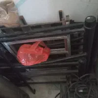 تخت خواب فلزی