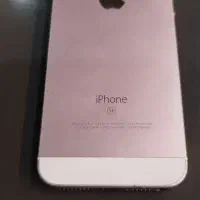آیفون SE