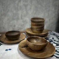 کاسه و بشقاب چوب طبیعی