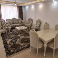 مبل ۷ نفره و میز نهارخوری ۴ نفره و ۳ تا میز عسلی
