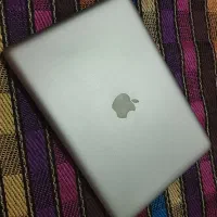 مک بوک پرو ۲۰۱۱