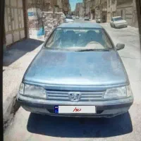 یک دستگاه پژو 405