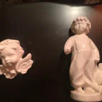 مجسمه بچه و دیوارکوب فرشته روس ۱۰۰ ساله چینی