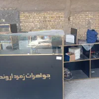 ویترین جواهراتی