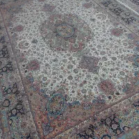 سه تخته فرش۹متری طرح سالاری۱۲۰۰شانه تمام نخ۸۹تومن