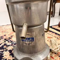 آبمیوه گیری صنعتی هلال