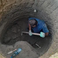 چاه کنی مخصوص فاضلاب