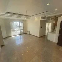 ۸۰متر /سالن پرده خور/۲بالکن/فول دیزاین/قابل تبدیل