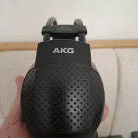 هدفون AKG، دوربین عکاسی Canon و فیلمبرداری سامسونگ