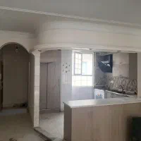 خانه بازسازی شده با کاغذ دیواری،کف سرامیک