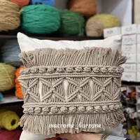 کوسن مکرومه