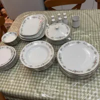 سرویس چینی شش نفره قدیمی۳۶ تیکه