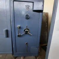 گاوصندوق ۱۳۰ سوپر گنجینه / گاو صندوق ۱ تن