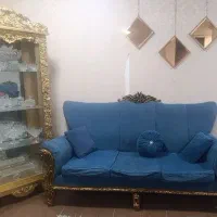 مبل نیمه سلطنتی