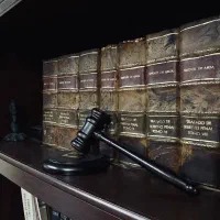 امتحانات رشته حقوق