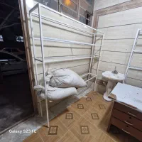 میز مخصوص لباس و انواع کار مغازه داری