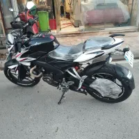 ان اس 200