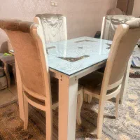 میز غذاخوری چهارنفره
