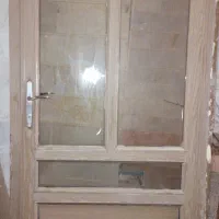 درب آلومینیومی کلید دار