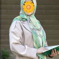 روسری ابریشم توییل دور دست دوز