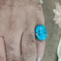 فیروزه خوشرنگ درشت