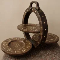 شیرینی خوری چوبی قدیمی با تزیین عاج فیل