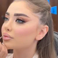 میکاپ کارم همکاری باسالن دارای گرامی