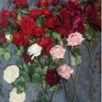 رز های مصنوعی با قیمت مناسب