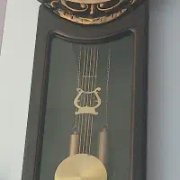 ساعت دیواری