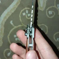 چاقو ضامن دار