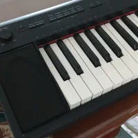 پیانو یاماها NP-12