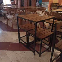 نهارخوری فلزی و چوبی واستند و نیمکت