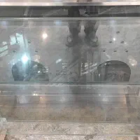 بوفه و ویترین ایستاده