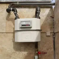 لوله‌کشی گاز و آب تاسیسات