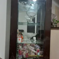 بوفه شیشه ای