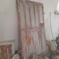 درب انباری، ورودی پشت بام ساختمان