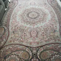 یک تخته فرش 9متری و یک قالیچه 1در1.5